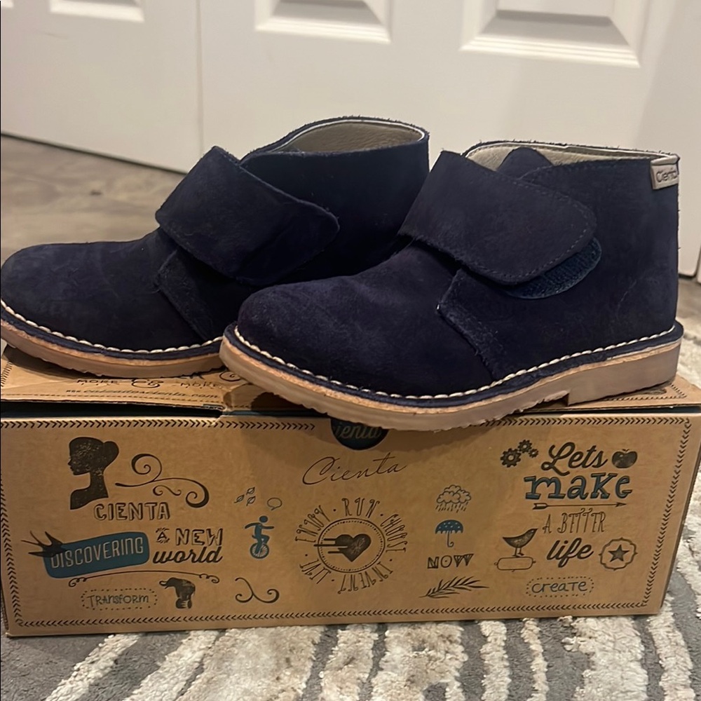 Cienta Kids Navy Blue suede boots size US 13